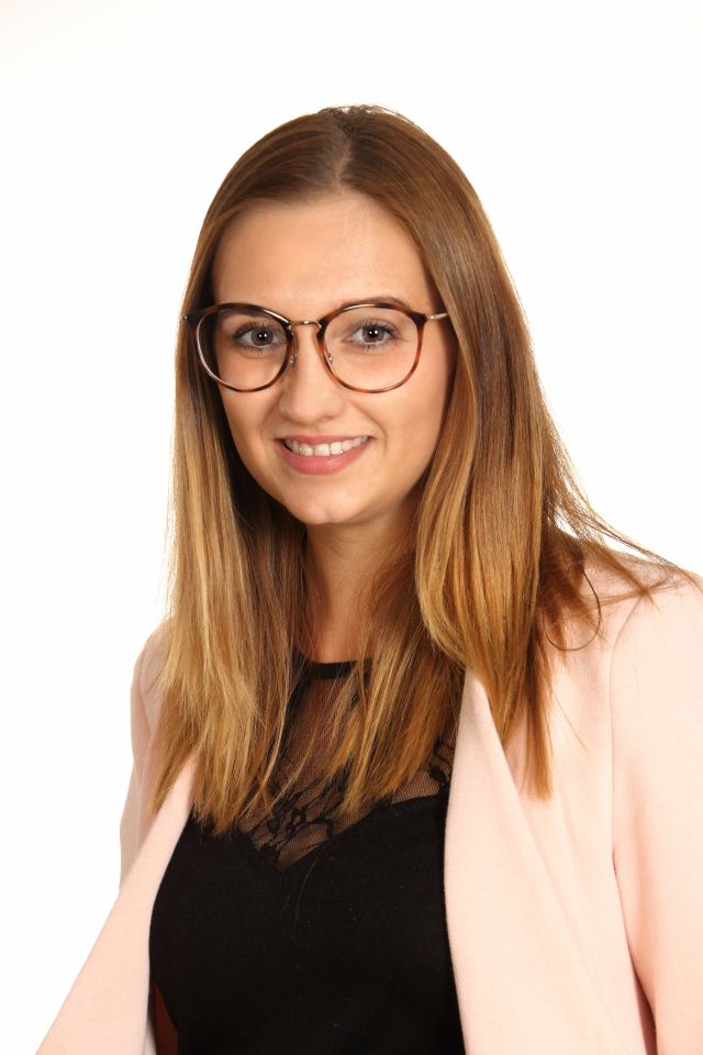 Pauser Jasmin NEU